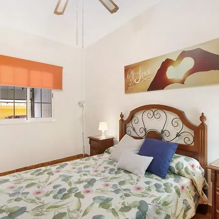 Arenas Bajo Апартаменты *